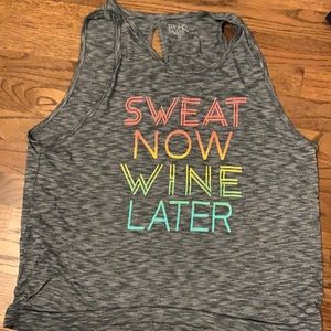 Women’s XL muscle tank top with keyhole back